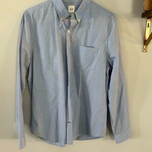 LIKE NEW GAP Men's Sky Blue Casual Shirt NWOT 3 for $25